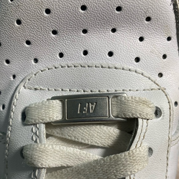Nike Air Force 1’s - Picture 3 of 10